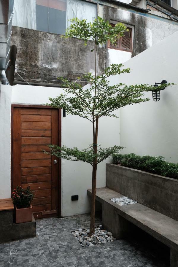 Slee Hostel Chiangmai (Adults Only) Chiang Mai Ngoại thất bức ảnh